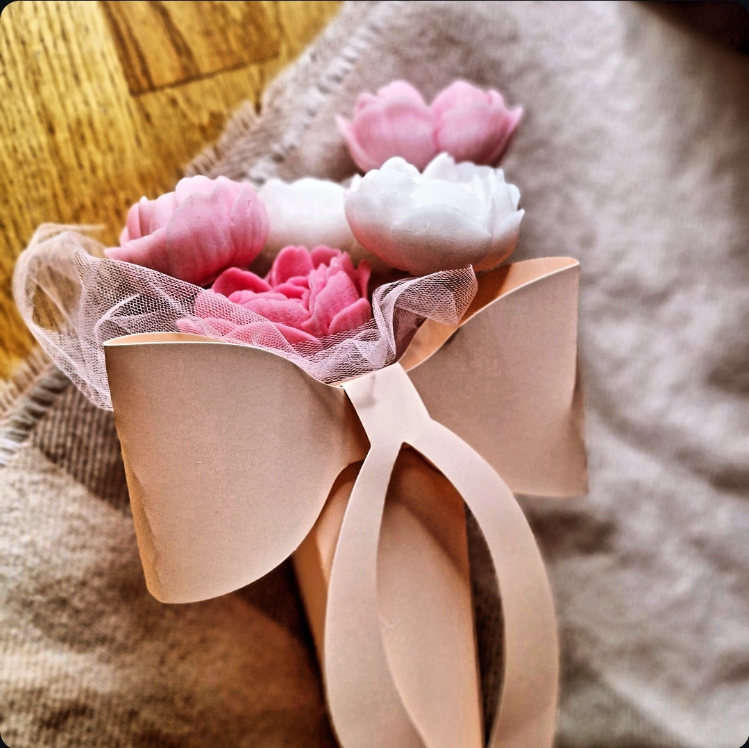 Valentine's Mini Bouquet